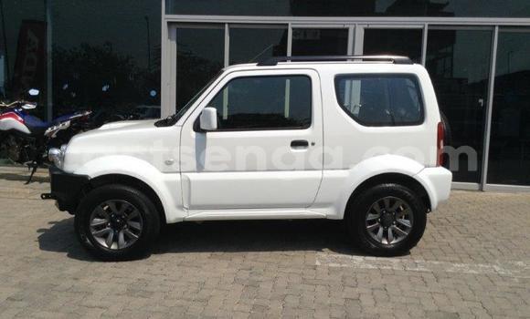 Acheter Occasion Voiture Suzuki Jimny Blanc à Bhunya, Manzini Acheter Occasion Voiture Suzuki Jimny Blanc à Bhunya, Manzini