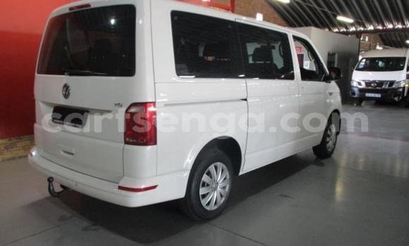 Acheter Occasion Voiture Hyundai H1 Blanc à Bhunya, Manzini Acheter Occasion Voiture Hyundai H1 Blanc à Bhunya, Manzini