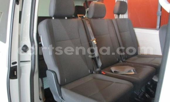 Acheter Occasion Voiture Hyundai H1 Blanc à Bhunya, Manzini Acheter Occasion Voiture Hyundai H1 Blanc à Bhunya, Manzini