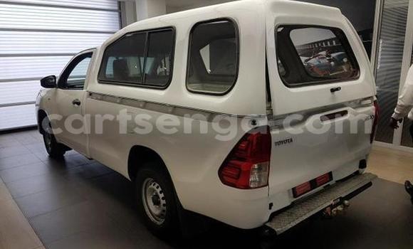 Acheter Occasion Voiture Toyota Hilux Blanc à Bhunya, Manzini Acheter Occasion Voiture Toyota Hilux Blanc à Bhunya, Manzini