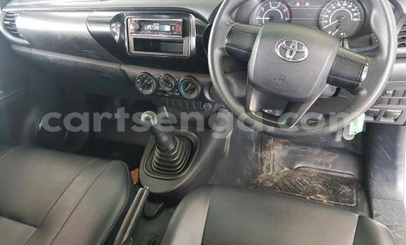 Acheter Occasion Voiture Toyota Hilux Blanc à Bhunya, Manzini Acheter Occasion Voiture Toyota Hilux Blanc à Bhunya, Manzini