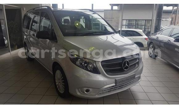 Acheter Occasion Voiture Mercedes‒Benz Vito Bleu à Bhunya, Manzini Acheter Occasion Voiture Mercedes‒Benz Vito Bleu à Bhunya, Manzini