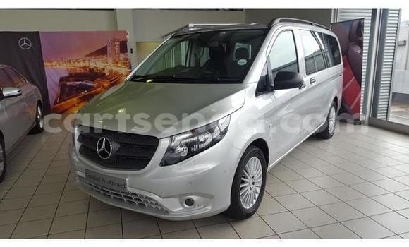 Acheter Occasion Voiture Mercedes‒Benz Vito Bleu à Bhunya, Manzini Acheter Occasion Voiture Mercedes‒Benz Vito Bleu à Bhunya, Manzini