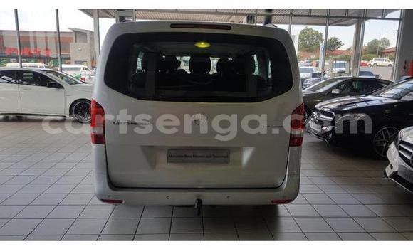 Acheter Occasion Voiture Mercedes‒Benz Vito Bleu à Bhunya, Manzini Acheter Occasion Voiture Mercedes‒Benz Vito Bleu à Bhunya, Manzini