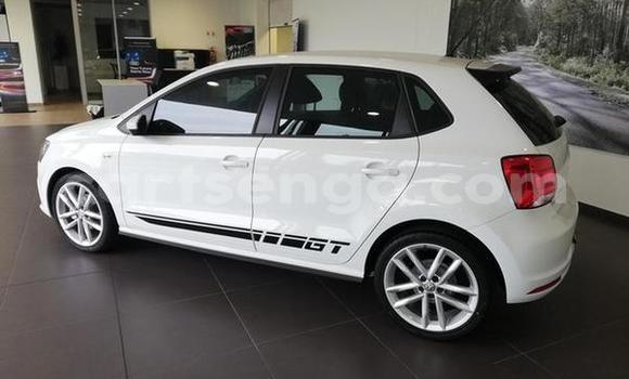 Acheter Occasion Voiture Volkswagen Polo Blanc à Bhunya, Manzini Acheter Occasion Voiture Volkswagen Polo Blanc à Bhunya, Manzini