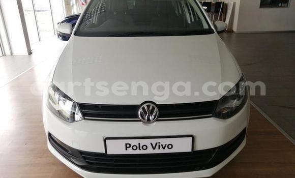 Acheter Occasion Voiture Volkswagen Polo Blanc à Bhunya, Manzini Acheter Occasion Voiture Volkswagen Polo Blanc à Bhunya, Manzini