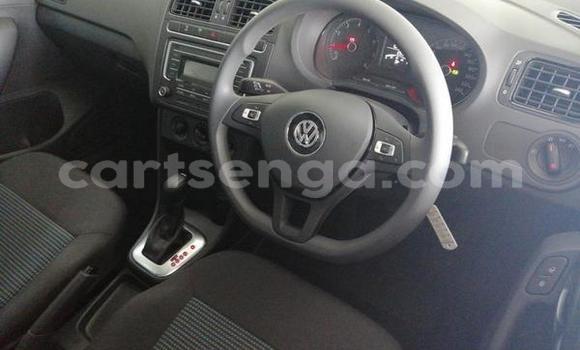 Acheter Occasion Voiture Volkswagen Polo Blanc à Bhunya, Manzini Acheter Occasion Voiture Volkswagen Polo Blanc à Bhunya, Manzini