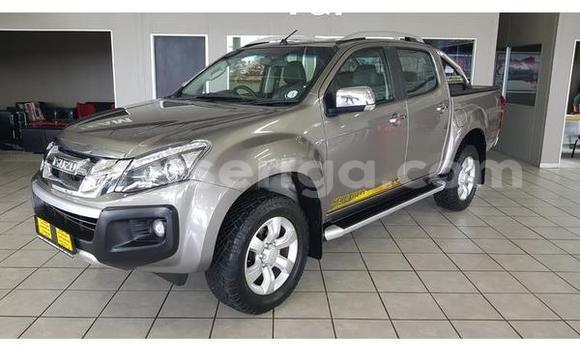 Acheter Occasion Voiture Isuzu KB Gris à Bhunya, Manzini Acheter Occasion Voiture Isuzu KB Gris à Bhunya, Manzini
