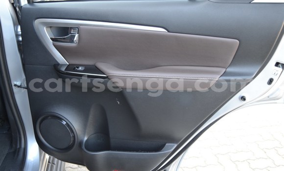 Acheter Occasion Voiture Toyota Fortuner Gris à Manzini, Manzini Acheter Occasion Voiture Toyota Fortuner Gris à Manzini, Manzini