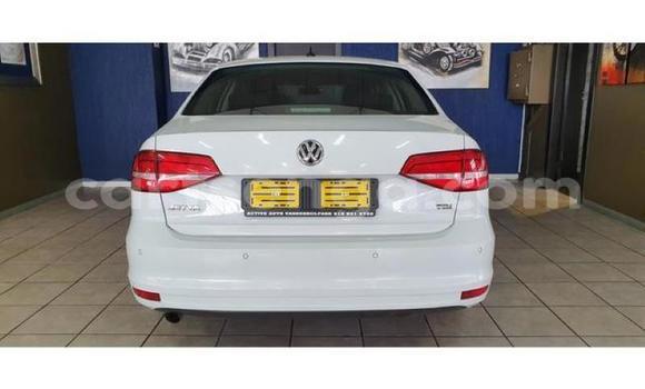 Buy Used Volkswagen Jetta White Car in Manzini in Manzini Buy Used Volkswagen Jetta White Car in Manzini in Manzini