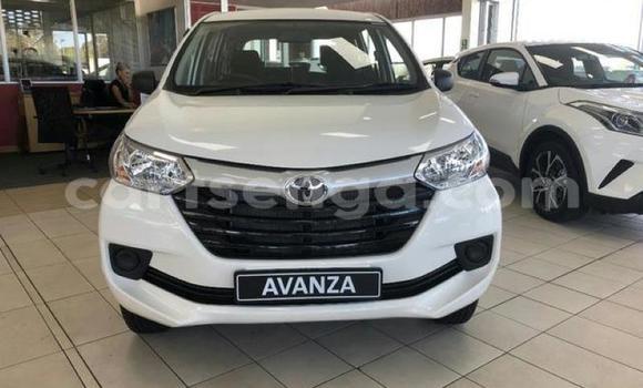 Acheter Occasion Voiture Toyota Avanza Blanc à Bhunya, Manzini Acheter Occasion Voiture Toyota Avanza Blanc à Bhunya, Manzini