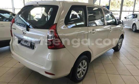 Acheter Occasion Voiture Toyota Avanza Blanc à Bhunya, Manzini Acheter Occasion Voiture Toyota Avanza Blanc à Bhunya, Manzini