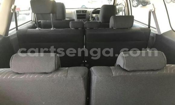 Acheter Occasion Voiture Toyota Avanza Blanc à Bhunya, Manzini Acheter Occasion Voiture Toyota Avanza Blanc à Bhunya, Manzini