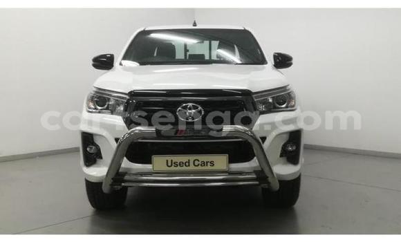 Acheter Occasion Voiture Toyota Hilux Blanc à Bhunya, Manzini Acheter Occasion Voiture Toyota Hilux Blanc à Bhunya, Manzini