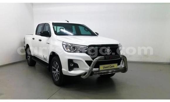 Acheter Occasion Voiture Toyota Hilux Blanc à Bhunya, Manzini Acheter Occasion Voiture Toyota Hilux Blanc à Bhunya, Manzini