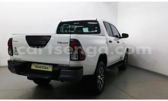Acheter Occasion Voiture Toyota Hilux Blanc à Bhunya, Manzini Acheter Occasion Voiture Toyota Hilux Blanc à Bhunya, Manzini