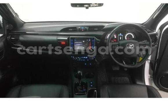 Acheter Occasion Voiture Toyota Hilux Blanc à Bhunya, Manzini Acheter Occasion Voiture Toyota Hilux Blanc à Bhunya, Manzini