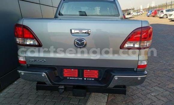 Acheter Occasion Voiture Mazda BT-50 Gris à Bhunya, Manzini Acheter Occasion Voiture Mazda BT-50 Gris à Bhunya, Manzini