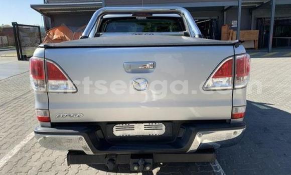 Acheter Occasion Voiture Mazda BT-50 Gris à Bhunya, Manzini Acheter Occasion Voiture Mazda BT-50 Gris à Bhunya, Manzini