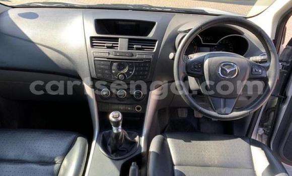 Acheter Occasion Voiture Mazda BT-50 Gris à Bhunya, Manzini Acheter Occasion Voiture Mazda BT-50 Gris à Bhunya, Manzini