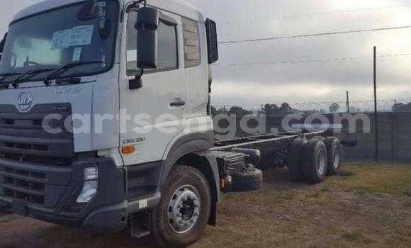 Nunua Ilio tumika Nissan UD White Lori ndani ya Mbabane nchini Manzini Nunua Ilio tumika Nissan UD White Lori ndani ya Mbabane nchini Manzini