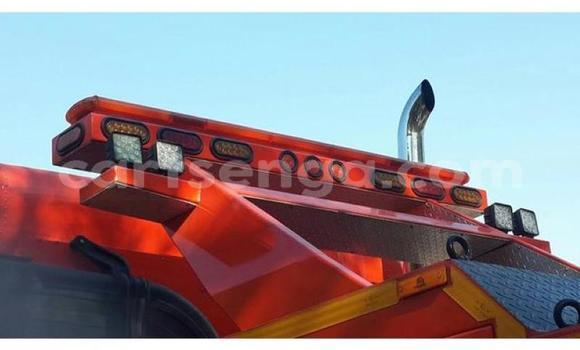 Nunua Ilio tumika Iveco Cargo Red Lori ndani ya Mbabane nchini Manzini Nunua Ilio tumika Iveco Cargo Red Lori ndani ya Mbabane nchini Manzini