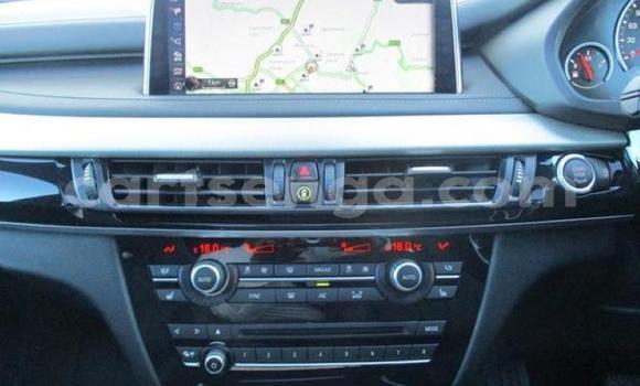 Acheter Occasion Voiture BMW X5 Gris à Hlatikulu, Shiselweni District Acheter Occasion Voiture BMW X5 Gris à Hlatikulu, Shiselweni District