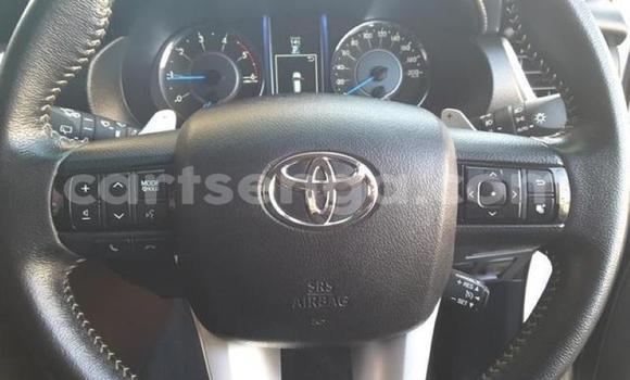 Buy Used Toyota Fortuner White Car in Mbabane in Manzini Buy Used Toyota Fortuner White Car in Mbabane in Manzini