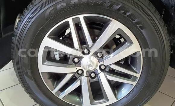 Buy Used Toyota Fortuner White Car in Mbabane in Manzini Buy Used Toyota Fortuner White Car in Mbabane in Manzini