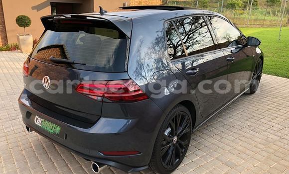 Nunua Ilio tumika Volkswagen Golf Black Gari ndani ya Bulembu nchini Hhohho Nunua Ilio tumika Volkswagen Golf Black Gari ndani ya Bulembu nchini Hhohho