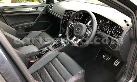 Nunua Ilio tumika Volkswagen Golf Black Gari ndani ya Bulembu nchini Hhohho Nunua Ilio tumika Volkswagen Golf Black Gari ndani ya Bulembu nchini Hhohho