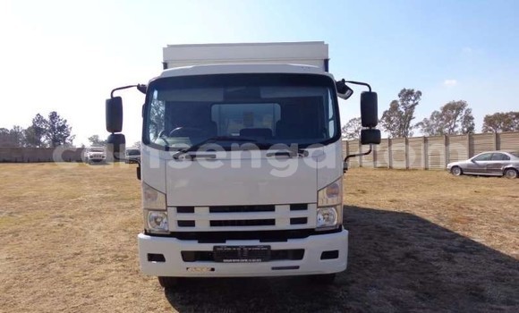 Buy Used Isuzu FTR 850 White Truck in Ezulwini in Hhohho Buy Used Isuzu FTR 850 White Truck in Ezulwini in Hhohho