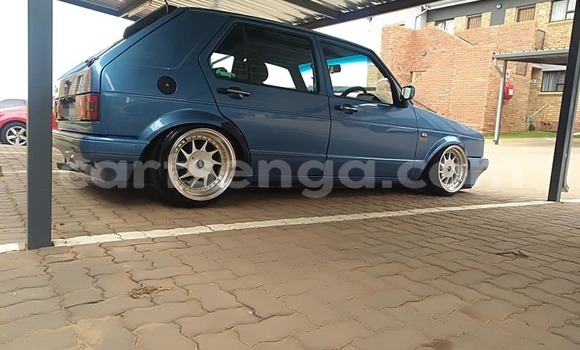 Nunua Ilio tumika Volkswagen Golf Blue Gari ndani ya Bulembu nchini Hhohho Nunua Ilio tumika Volkswagen Golf Blue Gari ndani ya Bulembu nchini Hhohho