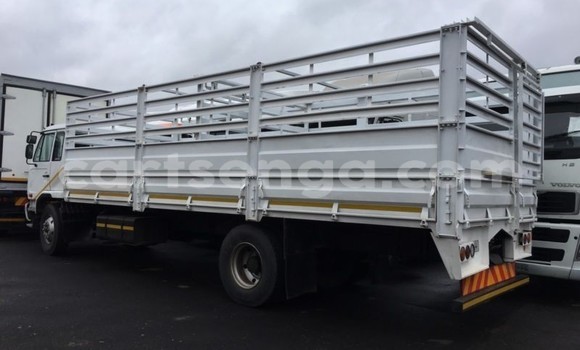 Buy Used Nissan UD White Truck in Ezulwini in Hhohho Buy Used Nissan UD White Truck in Ezulwini in Hhohho