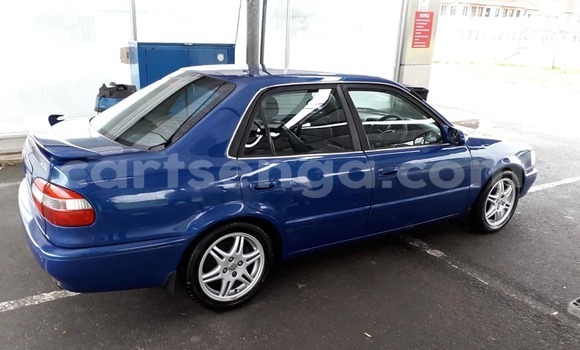 Nunua Ilio tumika Toyota Corolla Blue Gari ndani ya Bulembu nchini Hhohho Nunua Ilio tumika Toyota Corolla Blue Gari ndani ya Bulembu nchini Hhohho