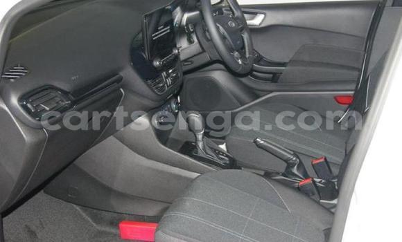 Buy Used Ford Fiesta White Car in Hlatikulu in Shiselweni District Buy Used Ford Fiesta White Car in Hlatikulu in Shiselweni District