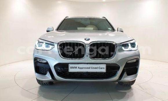 Acheter Occasion Voiture BMW X3 Gris à Hlatikulu, Shiselweni District Acheter Occasion Voiture BMW X3 Gris à Hlatikulu, Shiselweni District
