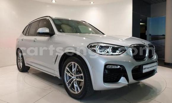 Acheter Occasion Voiture BMW X3 Gris à Hlatikulu, Shiselweni District Acheter Occasion Voiture BMW X3 Gris à Hlatikulu, Shiselweni District