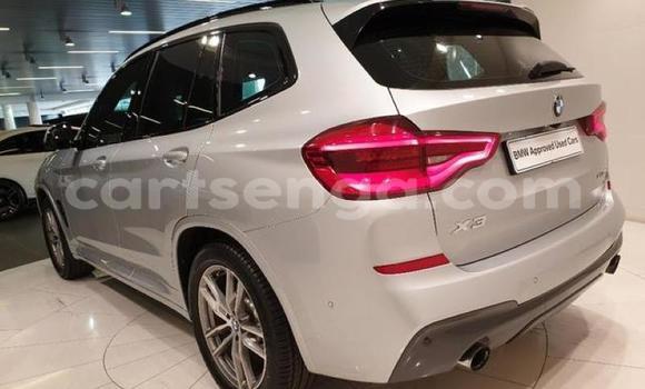 Acheter Occasion Voiture BMW X3 Gris à Hlatikulu, Shiselweni District Acheter Occasion Voiture BMW X3 Gris à Hlatikulu, Shiselweni District