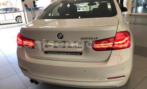 Acheter Occasion Voiture BMW 3–Series Blanc à Ezulwini, Hhohho Acheter Occasion Voiture BMW 3–Series Blanc à Ezulwini, Hhohho