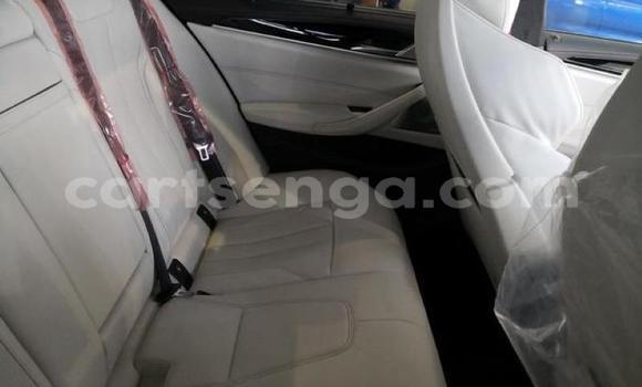 Acheter Occasion Voiture BMW M5 Rouge à Manzini, Manzini Acheter Occasion Voiture BMW M5 Rouge à Manzini, Manzini