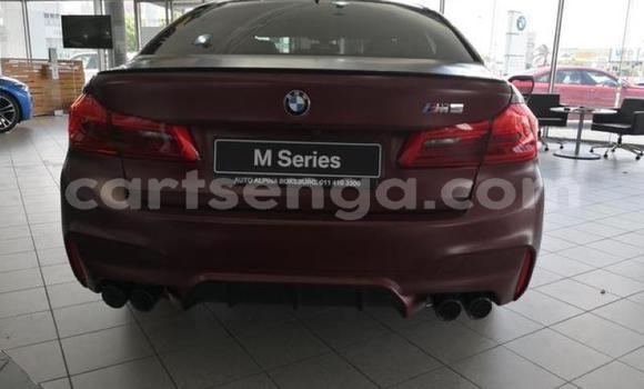 Acheter Occasion Voiture BMW M5 Rouge à Manzini, Manzini Acheter Occasion Voiture BMW M5 Rouge à Manzini, Manzini