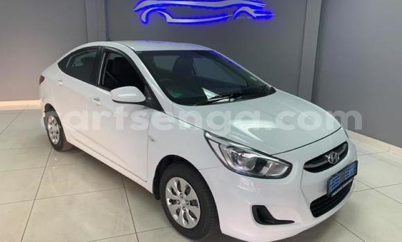 Acheter Occasion Voiture Hyundai Accent Blanc à Manzini, Manzini Acheter Occasion Voiture Hyundai Accent Blanc à Manzini, Manzini