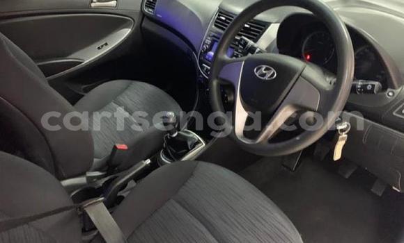 Acheter Occasion Voiture Hyundai Accent Blanc à Manzini, Manzini Acheter Occasion Voiture Hyundai Accent Blanc à Manzini, Manzini