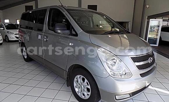 Acheter Occasion Voiture Hyundai H1 Blanc à Bhunya, Manzini Acheter Occasion Voiture Hyundai H1 Blanc à Bhunya, Manzini