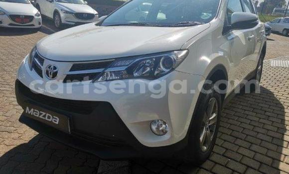 Acheter Occasion Voiture Toyota RAV4 Blanc à Bhunya, Manzini Acheter Occasion Voiture Toyota RAV4 Blanc à Bhunya, Manzini