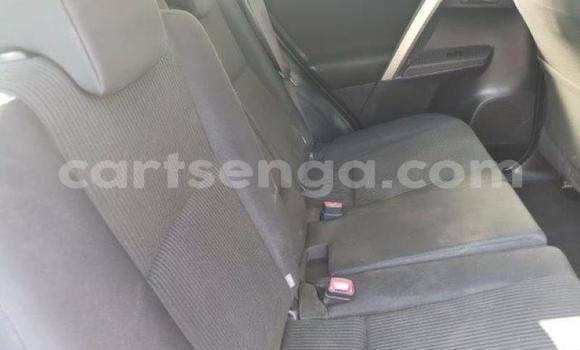 Acheter Occasion Voiture Toyota RAV4 Blanc à Bhunya, Manzini Acheter Occasion Voiture Toyota RAV4 Blanc à Bhunya, Manzini