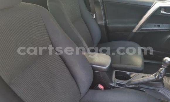 Acheter Occasion Voiture Toyota RAV4 Blanc à Bhunya, Manzini Acheter Occasion Voiture Toyota RAV4 Blanc à Bhunya, Manzini