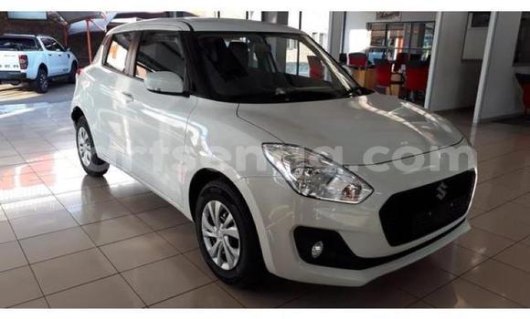 Buy Used Suzuki Swift White Car in Bhunya in Manzini