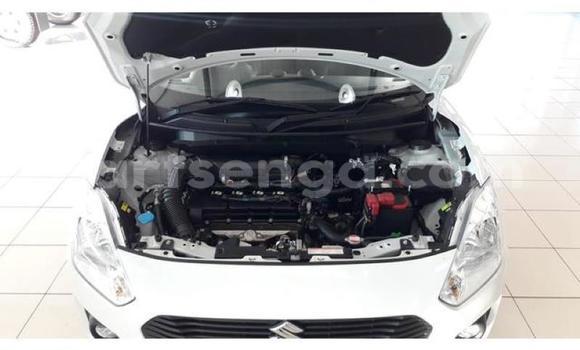 Acheter Occasion Voiture Suzuki Swift Blanc à Bhunya, Manzini Acheter Occasion Voiture Suzuki Swift Blanc à Bhunya, Manzini